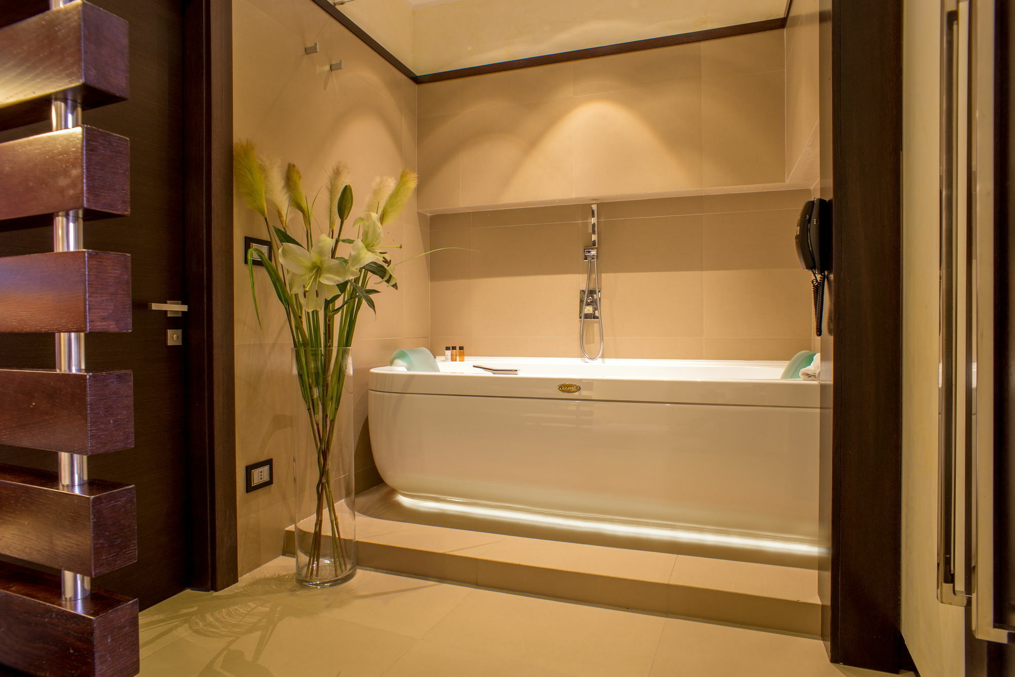 Les Fleurs Luxury House Gasthuis Rome